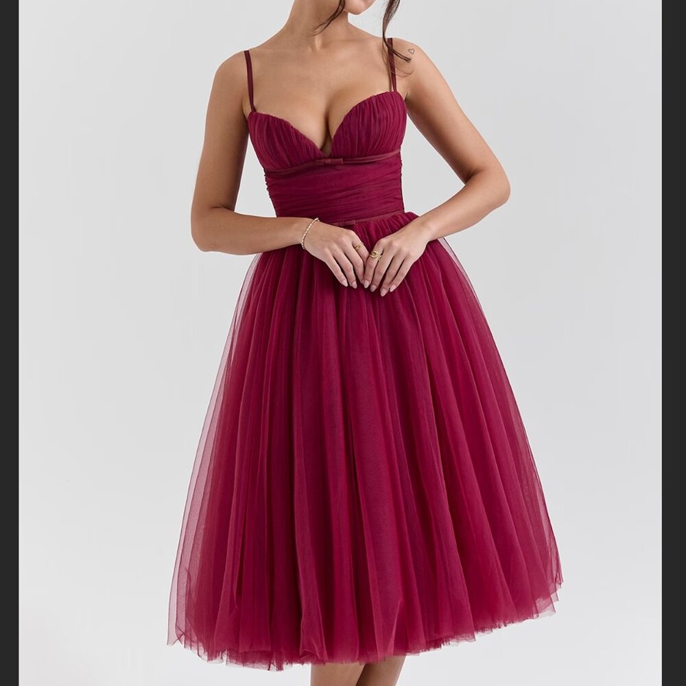 NWT HOUSE OF CB Countess cabernet tulle midi dresst - Picture 3 of 12